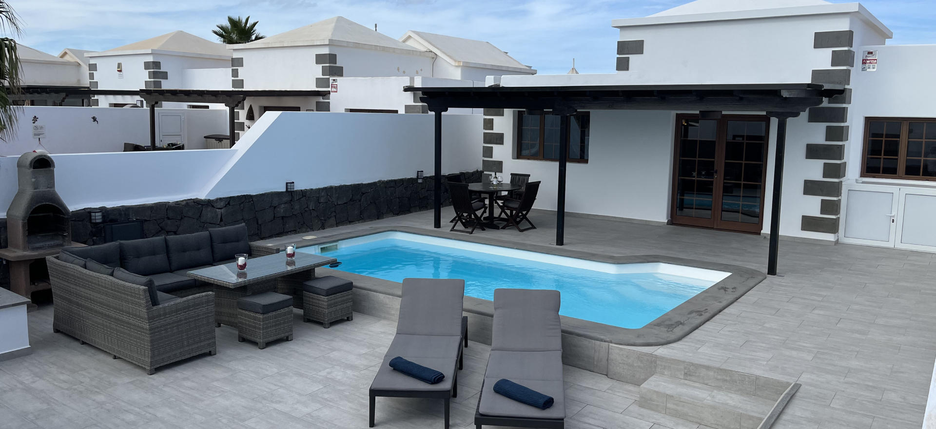 Villas to rent in Playa Blanca - Villa Arabella - 2 Bedrooms