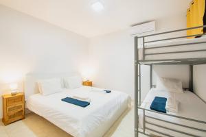 big-playa-blanca-villa-vista-rey-bunkbed
