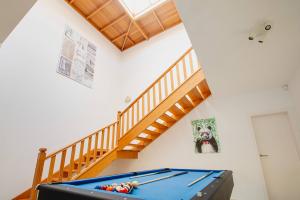 big-playa-blanca-villa-vista-rey-indoor-games