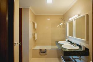 big-vista-princesa-bathroom