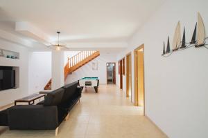 big-vista-princesa-living-room