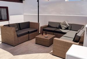 Villa Vista Oceana - Lounging Area