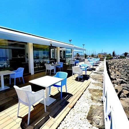 Playa-Blanca-Lanzarote-restaurant-casa carlos