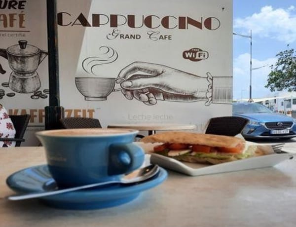 Cappuccino Grand Cafe Playa Blanca