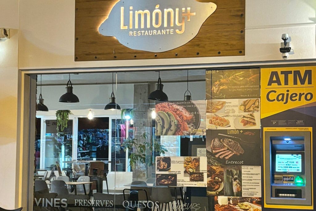 Restaurant Limony Playa Blanca Lanzarote